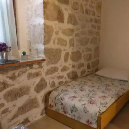 Appartement Tonci Kali