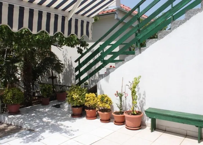 Apartment Tonci Kali
