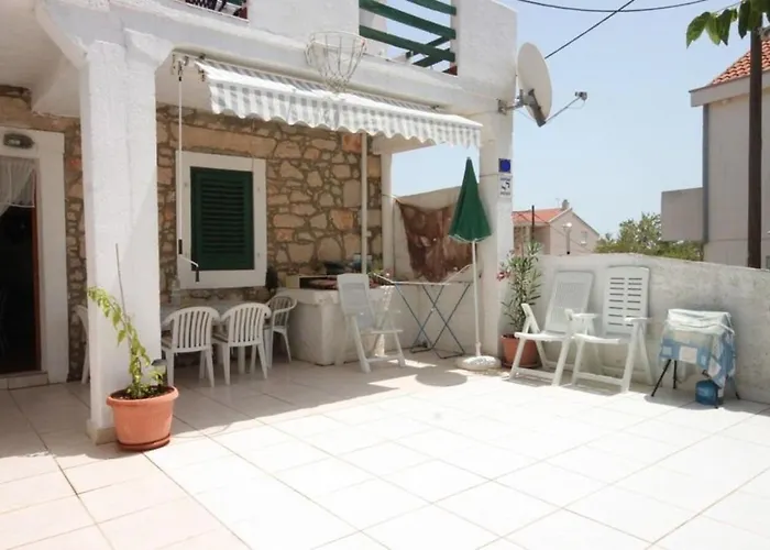 Tonci Apartman *